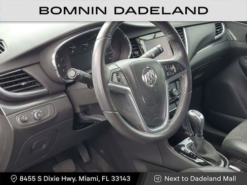 Used 2022 Buick Encore Preferred w/ Safety Package image 16