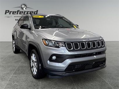 Used 2023 Jeep Compass Latitude