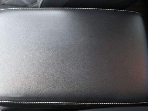 Used 2023 Mitsubishi Outlander SEL image 39