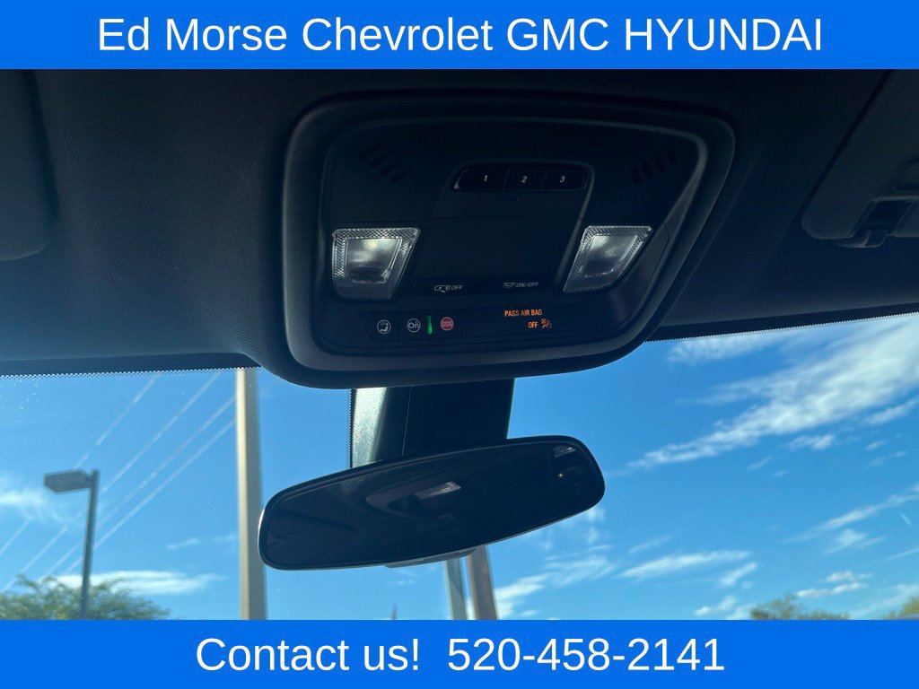 Used 2023 Chevrolet Traverse LT AWD/4WD image 18