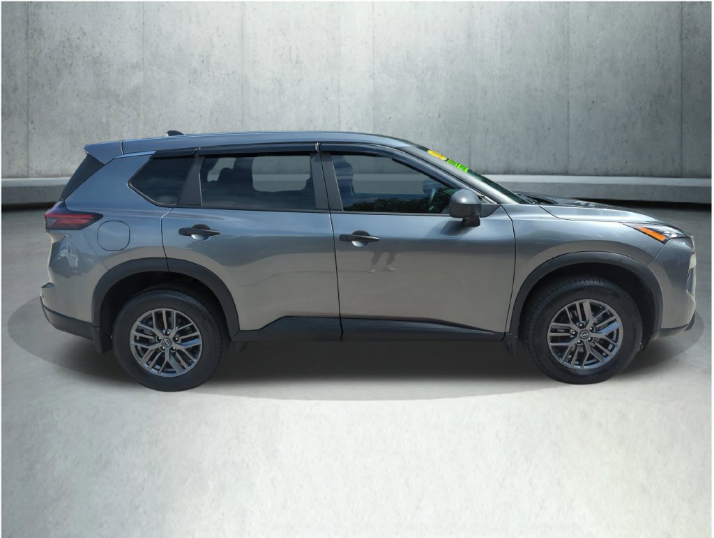 Used 2026 Nissan Rogue S AWD/4WD image 8