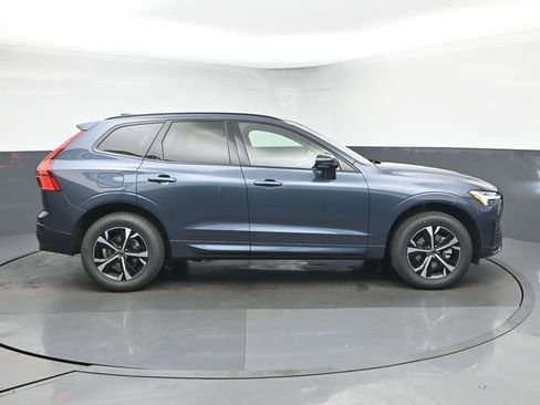 New 2026 Volvo XC60 B5 Core w/ Climate Package image 5