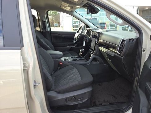 New 2025 Ford Ranger XLT image 40