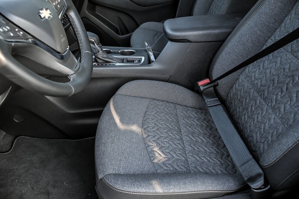 Certified 2024 Chevrolet Equinox LT FWD image 14