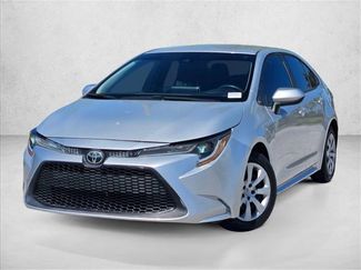 Used 2020 Toyota Corolla LE video 1