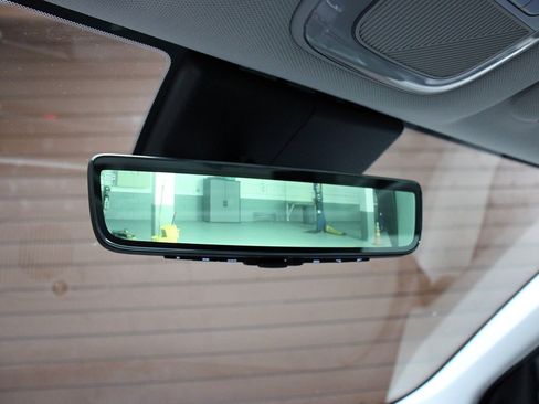 Used 2024 Hyundai Ioniq 5 Limited image 32