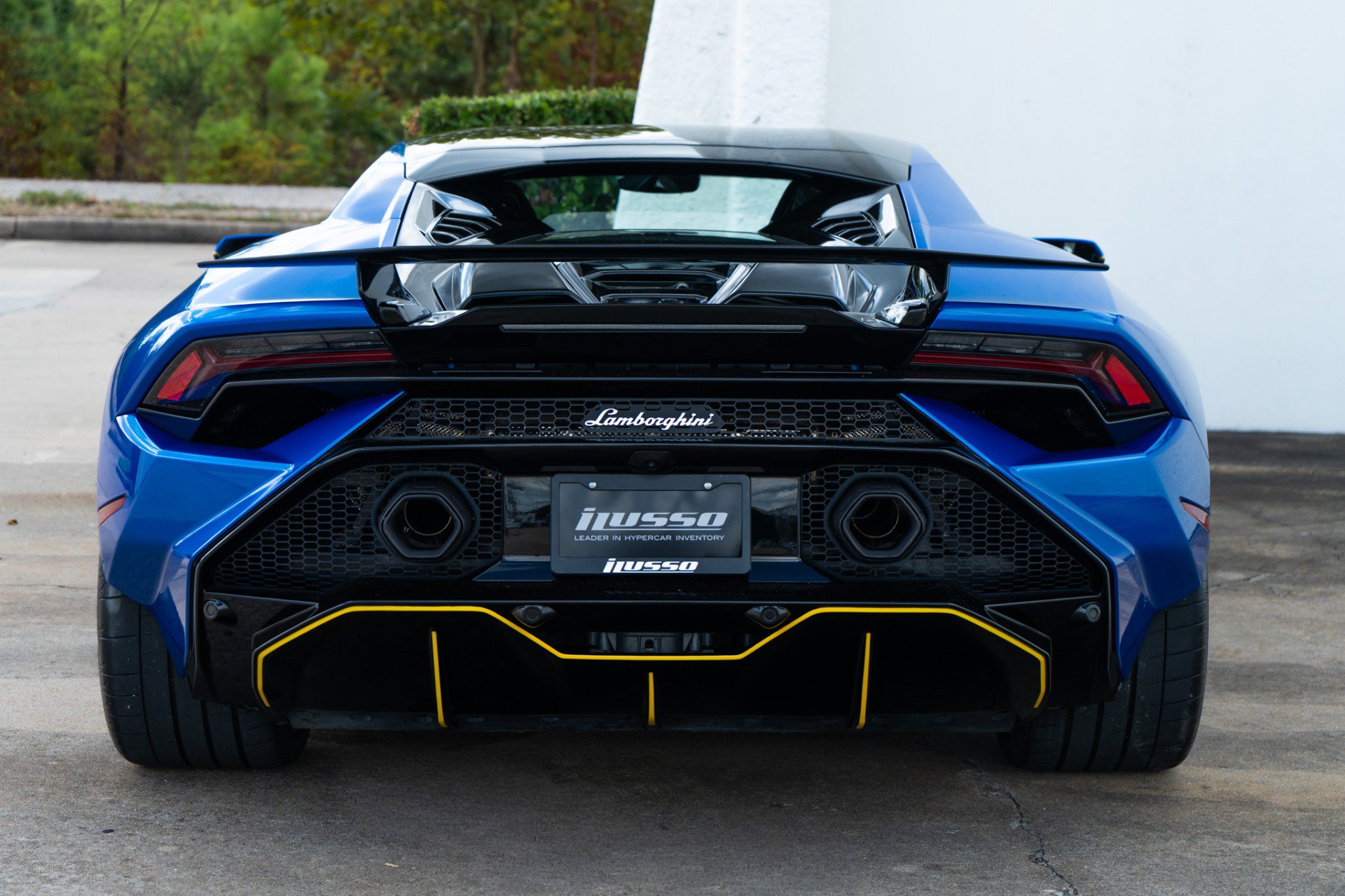Used 2023 Lamborghini Huracan Tecnica RWD image 14