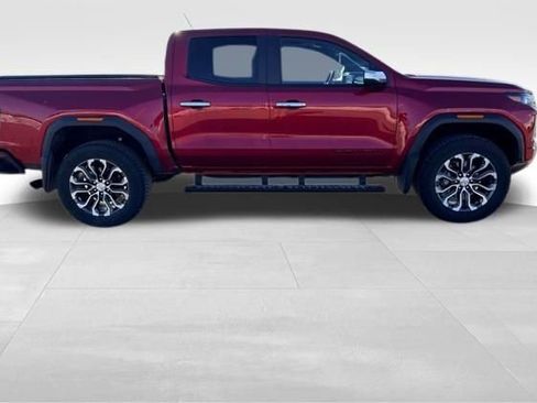 Certified 2024 GMC Canyon Denali image 6
