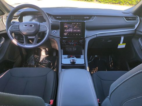 New 2025 Jeep Grand Cherokee Laredo w/ MOPAR Finishing Package image 16