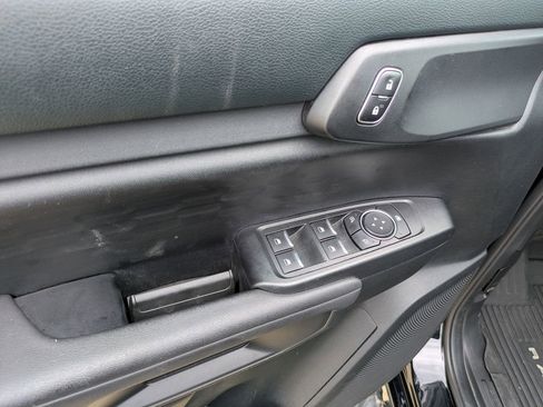 Used 2024 Ford Ranger XL image 9