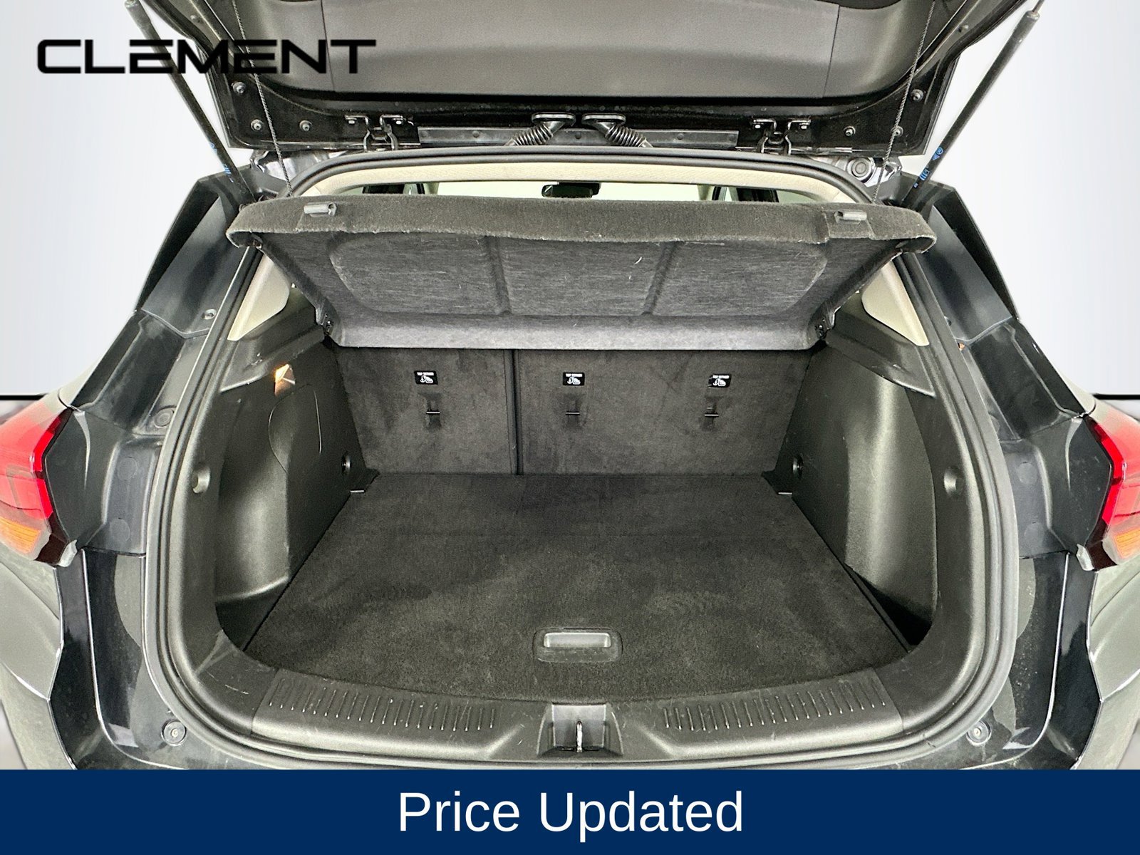 Used 2022 Buick Encore GX Preferred w/ Cold Weather Comfort Package AWD/4WD image 10