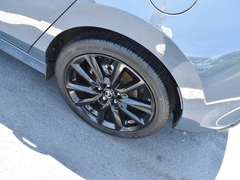 Used 2020 MAZDA MAZDA3 AWD Hatchback w/ Premium Pkg image 11