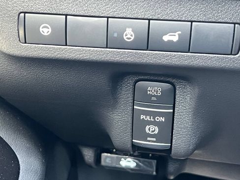 Certified 2025 Nissan Murano SL w/ Cargo Package AWD/4WD image 12