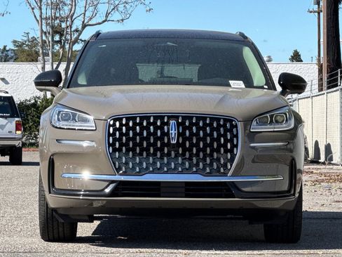 New 2026 Lincoln Corsair Grand Touring AWD/4WD image 3