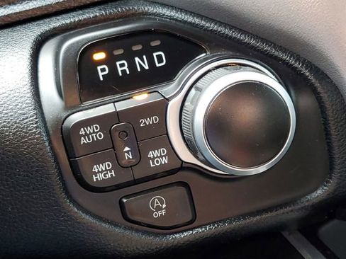 Used 2022 RAM 1500 Big Horn AWD/4WD image 24