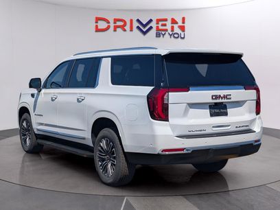 New 2026 GMC Yukon XL Elevation w/ Elevation Premium Package