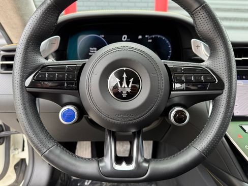Used 2024 Maserati GranTurismo Trofeo AWD/4WD image 30
