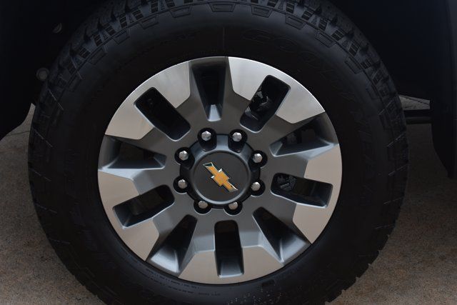 New 2026 Chevrolet Silverado 2500 Custom w/ Custom Value Package AWD/4WD image 11