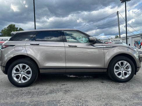 Used 2022 Land Rover Range Rover Evoque S AWD/4WD image 8