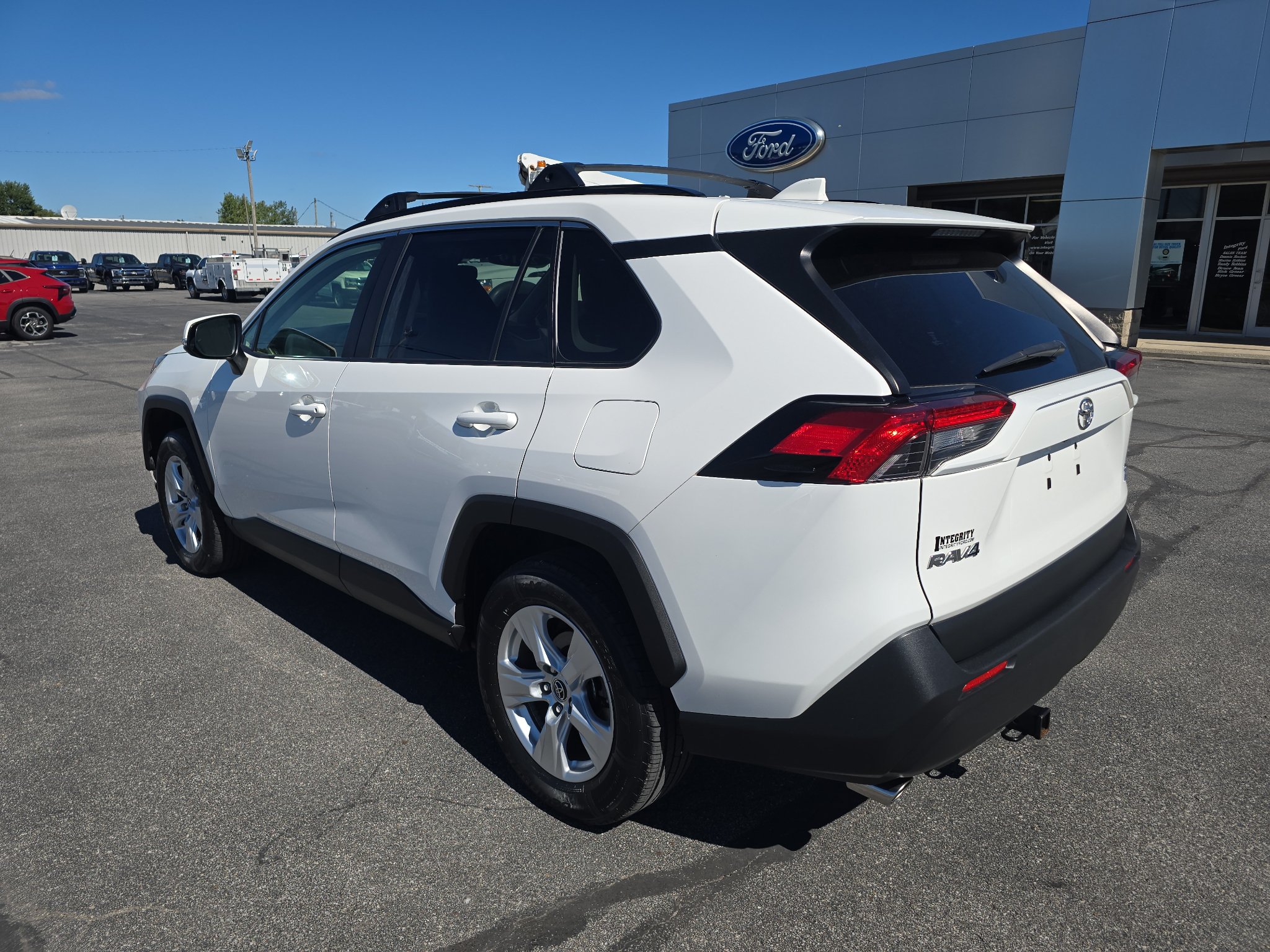 Used 2019 Toyota RAV4 XLE w/ Convenience Package AWD/4WD image 8