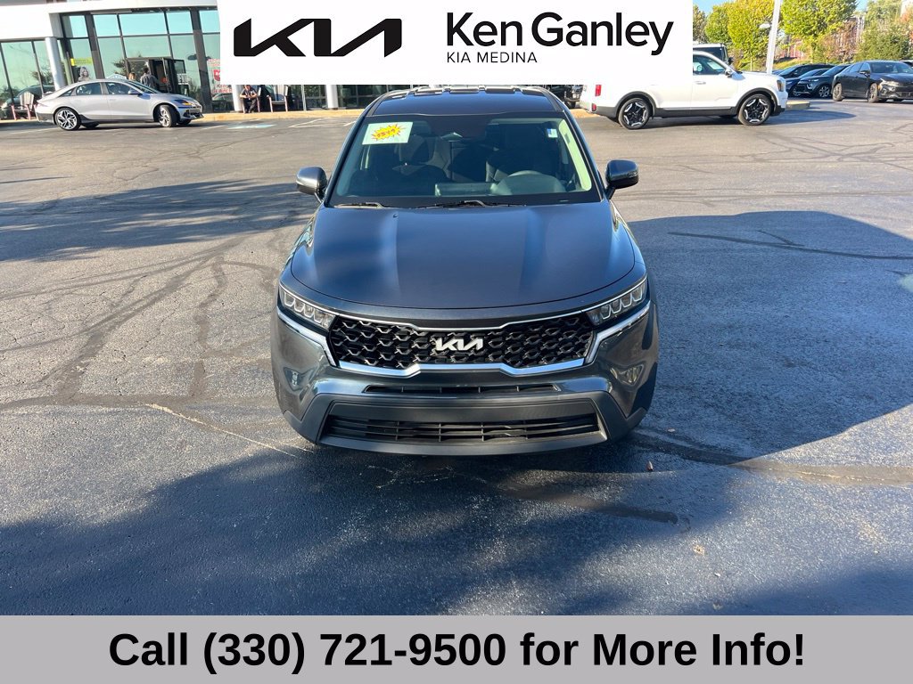 Certified 2022 Kia Sorento LX AWD/4WD image 5