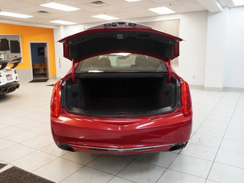 Used 2014 Cadillac XTS Platinum image 10