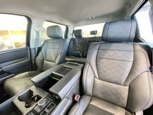 Used 2024 Toyota Tundra Limited AWD/4WD image 14
