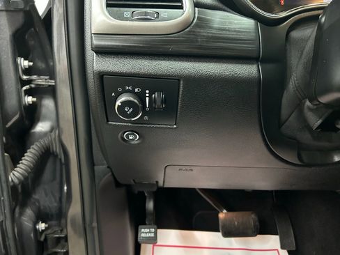 Certified 2020 Jeep Grand Cherokee Laredo image 14