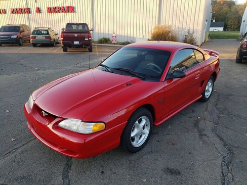 Used 1994 Ford Mustang GT image 4