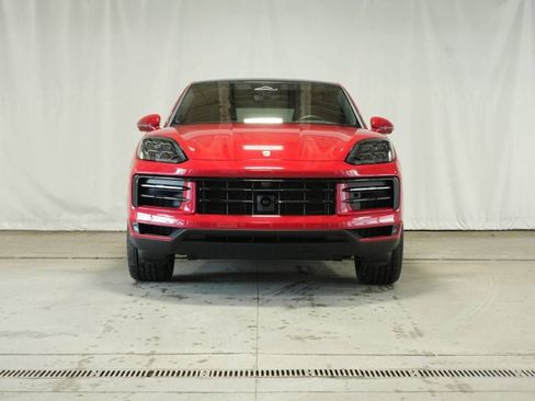 New 2026 Porsche Cayenne Coupe AWD/4WD image 10