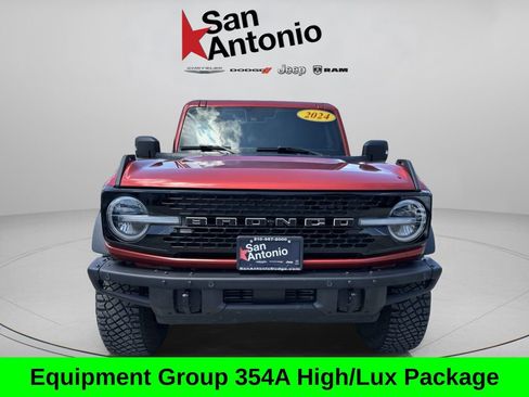 Used 2024 Ford Bronco Wildtrak AWD/4WD image 4