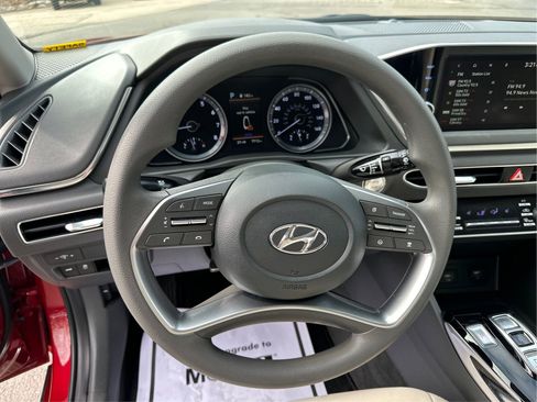 Used 2023 Hyundai Sonata SEL w/ Cargo Package image 18