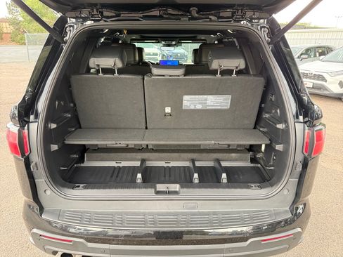 Used 2024 Toyota Sequoia TRD Pro AWD/4WD image 32