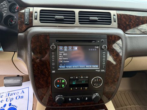 Used 2014 GMC Yukon Denali image 17