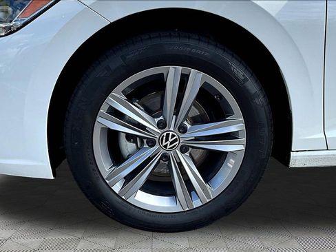 Used 2023 Volkswagen Jetta SE FWD image 30