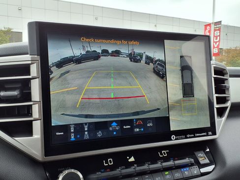 Used 2023 Toyota Tundra Limited AWD/4WD image 15