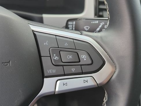 Certified 2023 Volkswagen Atlas SE FWD image 28