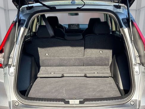 Used 2025 Honda CR-V LX image 14