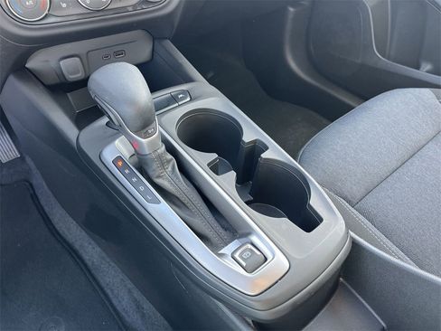 Certified 2024 Chevrolet Trax LS w/ LS Convenience Package image 15