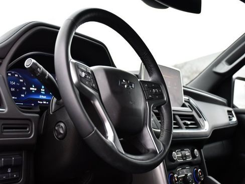 Used 2023 Chevrolet Tahoe Z71 w/ Luxury Package image 13