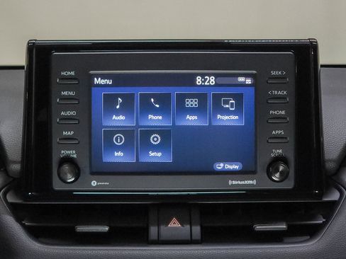 Used 2020 Toyota RAV4 XLE image 29