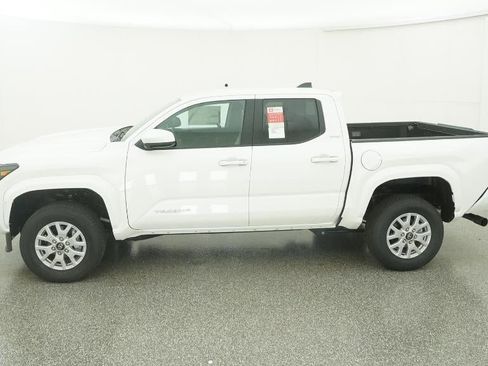 New 2026 Toyota Tacoma SR5 image 29