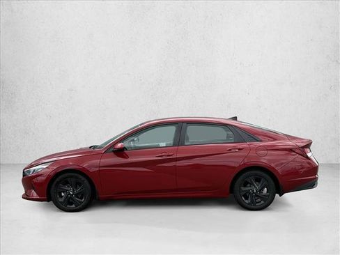 Certified 2023 Hyundai Elantra SEL FWD image 8