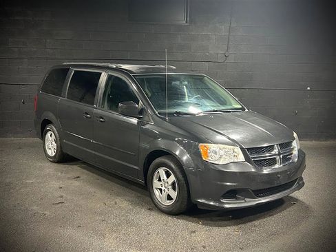 Used 2012 Dodge Grand Caravan SXT image 7