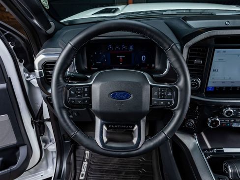 Used 2025 Ford F150 Platinum w/ FX4 Off-Road Package image 19