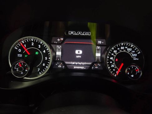 Used 2023 RAM 1500 Laramie AWD/4WD image 12