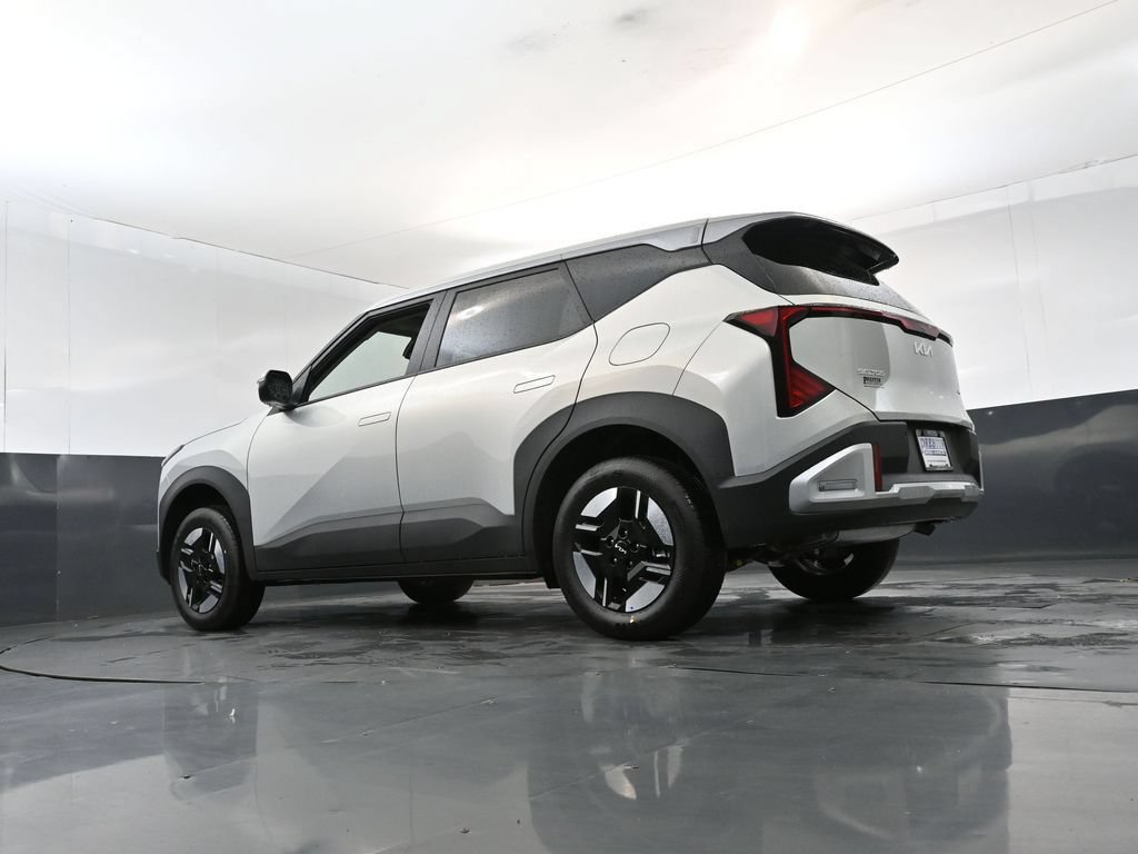 Used 2027 Kia Seltos LX AWD/4WD image 21