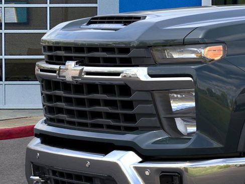 New 2026 Chevrolet Silverado 2500 LT w/ Texas Edition image 13