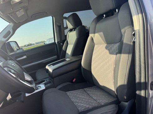 Used 2018 Toyota Tundra SR5 w/ SR5 Upgrade Package image 13
