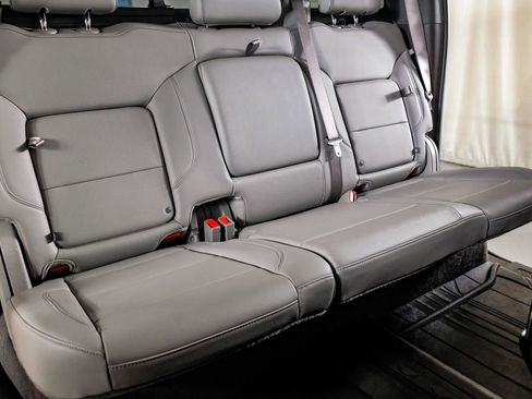 Used 2024 Chevrolet Silverado 3500 LTZ w/ LTZ Plus Package image 33